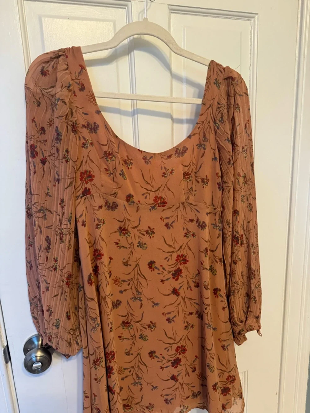 Women’s Floral Scoop Neck Long Sleeve Dress - Rust - Picture 2 of 6